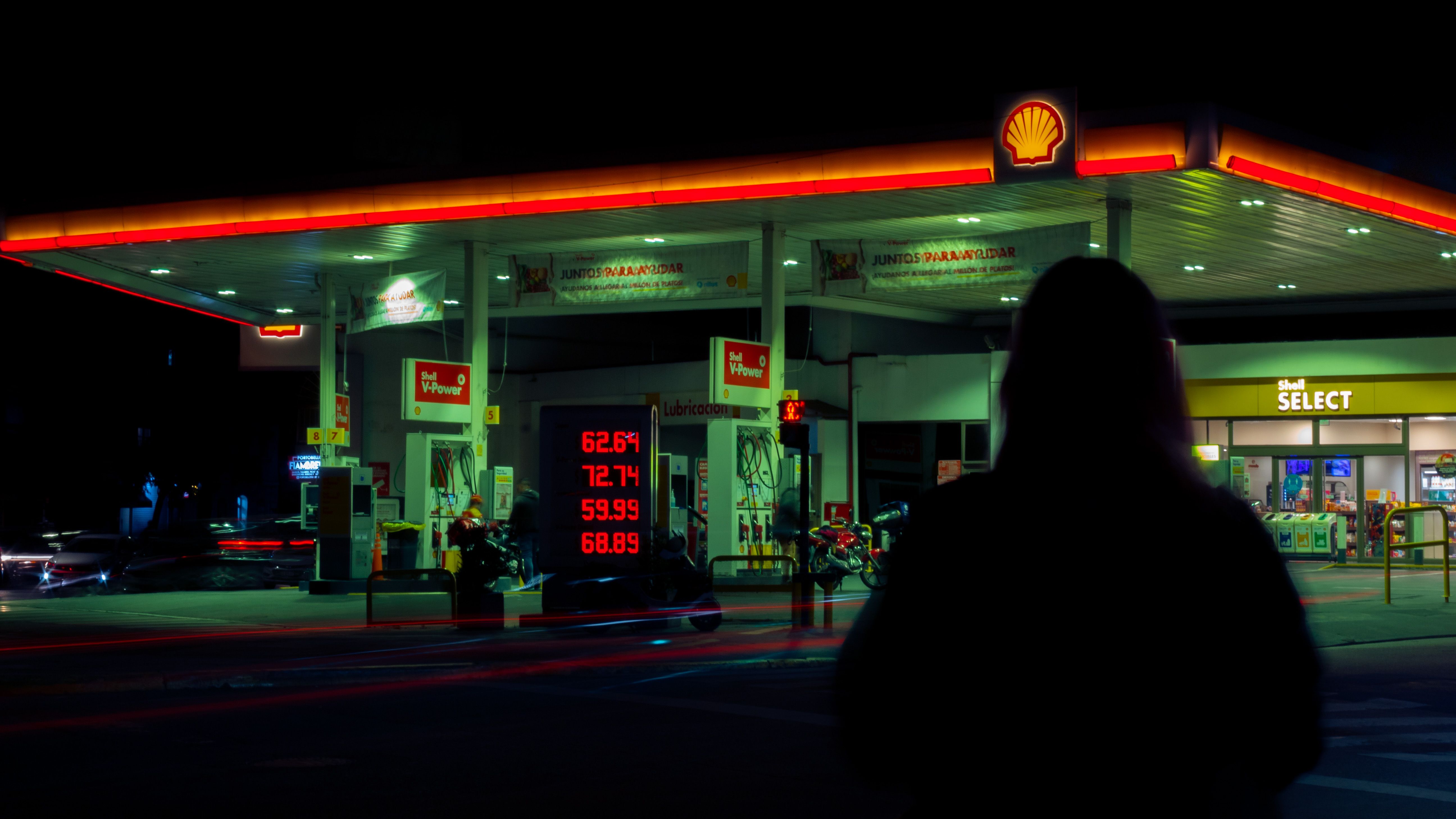 How Rising Gas Prices Could Reshape E-Commerce Strategy For Advertisers